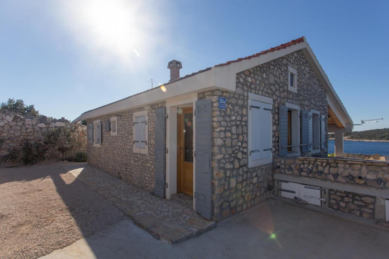 Villa, Stone House With Swimming Pool & Sauna, Beach, Sevid Buitenkant foto