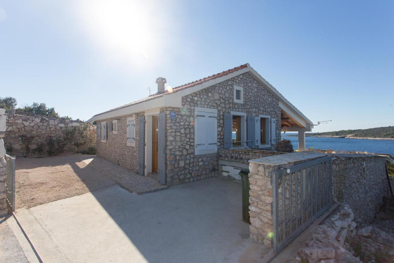Villa, Stone House With Swimming Pool & Sauna, Beach, Sevid Buitenkant foto