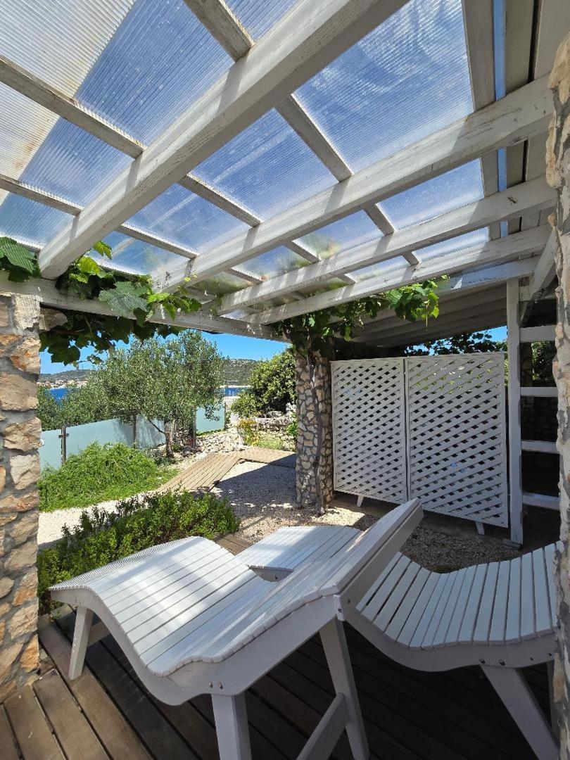Villa, Stone House With Swimming Pool & Sauna, Beach, Sevid Buitenkant foto